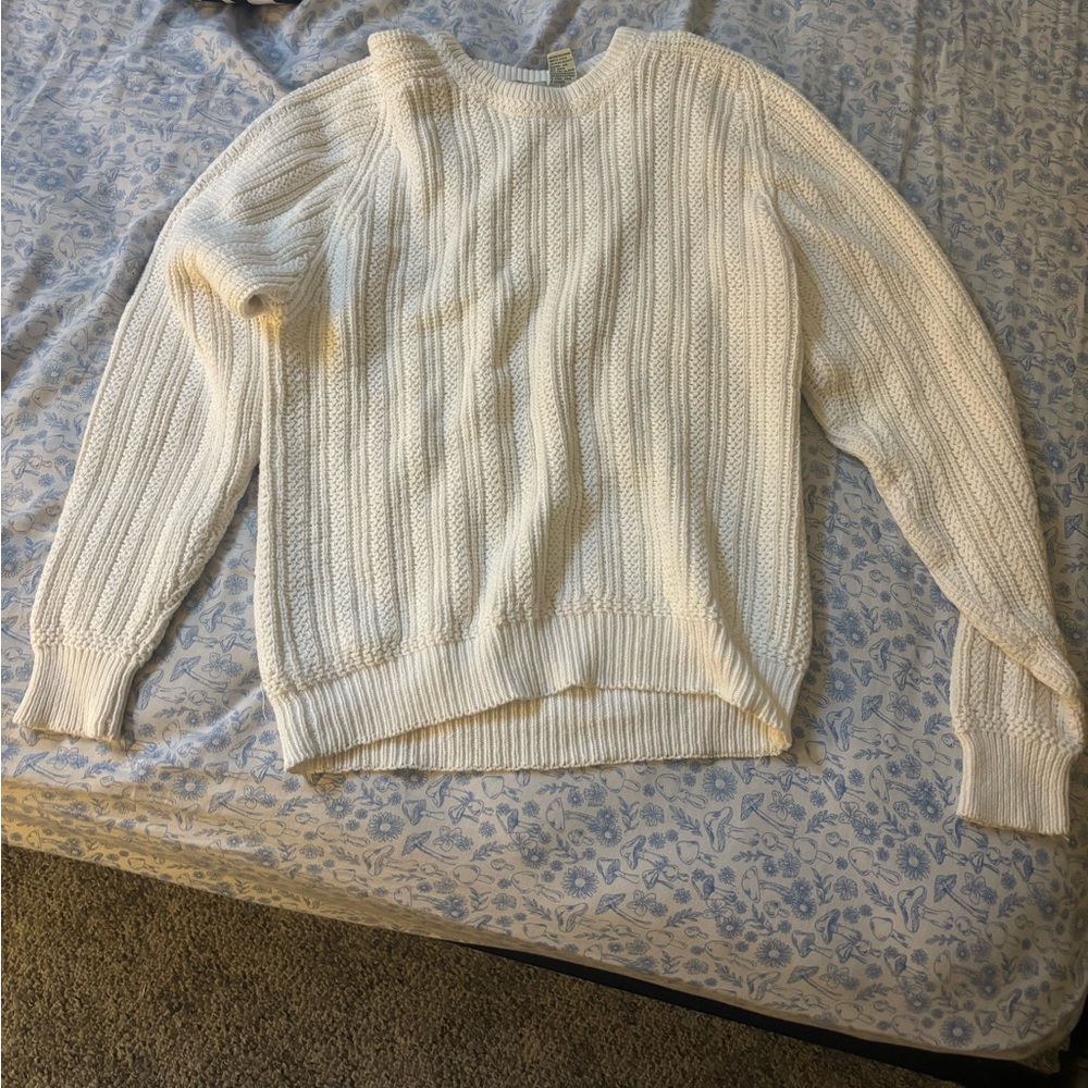 St. John's Bay Off-White Knit Sweater